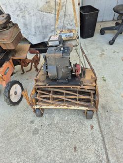Vintage front 7 blade lawn mower