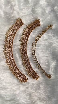 3 Anklets