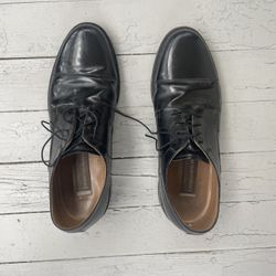 Johnston & Murphy Black Leather Oxfords