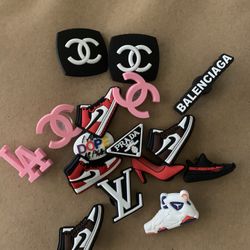 Crocs Charms 