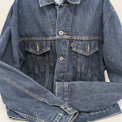 Denim Levis Trucker Jkt. $45