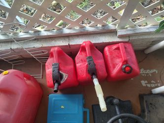 Three gas cans one money