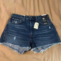 Levi’s 501 Women’s Jean Shorts Size 32
