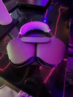AirPod Max Generation 1