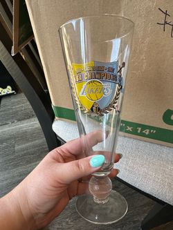 LA Lakers 2000-2001 Back to Back NBA Champions Pilsner Glass