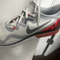 Men’s Size 13 Nike Airmax