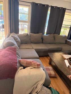 Free sectional