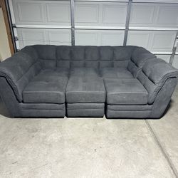 Sectional Pit Couch *Free Delivery* 