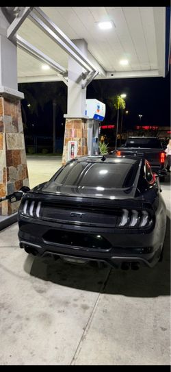 Stock gt 5.0 wing