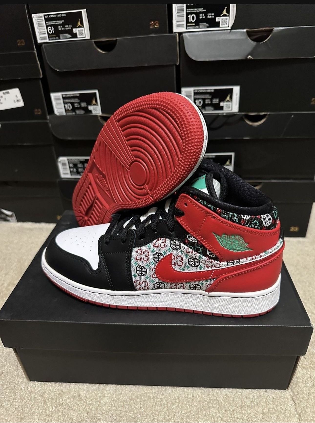 Jordan 1 Mid 'Ugly CHRISTMAS Sweater' DM1208-150 GS Size 6.5Y Brand New