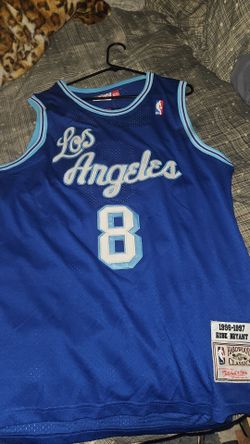 Kobe Lakers Jersey Medium $48 Firm On Price