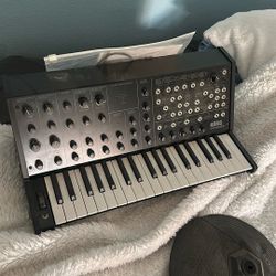 Ms-20 Korg Synthesizer 