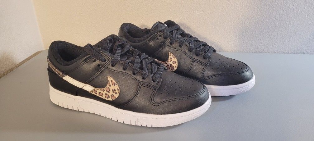 Nike Dunk Low Se Women's Primal Size 8 New With Box Deadstock