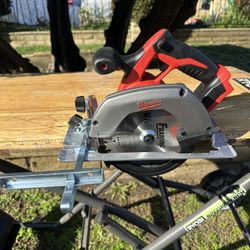 Milwaukee Circular Saw