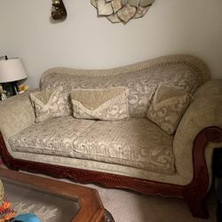 Victoria Style Tan Sofa Set For Sell/Livermore Ca
