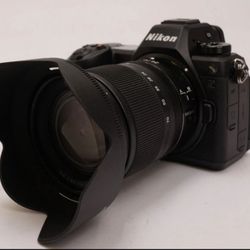 Nikon Z6III FX Mirrorless camera w/Z 24-70mm 