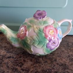 Vintage Ironstone Tea Pot 