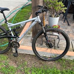 Gravity Bike Full Suspension  29er