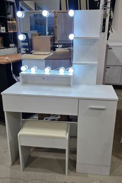 New Vanity Desk w/ LED Mirror & Charging Station Seat