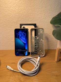 iPhone 13pro - unlocked Gold 128gb
