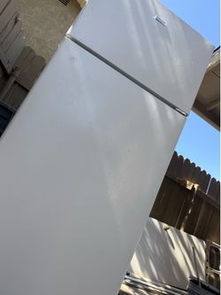 Fridge for sale