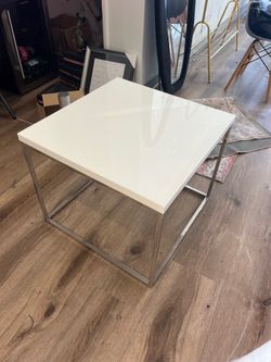 White Silver Side Table/Coffee table