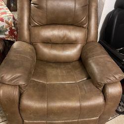 Electric Recliner $250