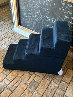 Navy blue carpeted, high doggy stairs need a new home!