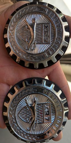 1969 Mercury cougar 2x pillar emblems