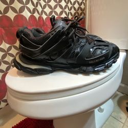 LED BALENCIAGA TRACK