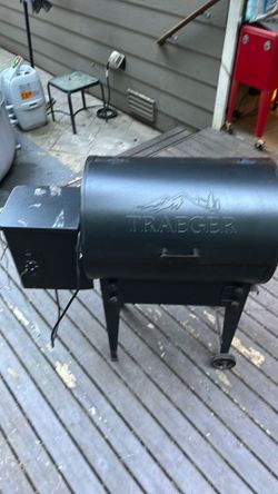 Traeger Tailgater Smoker