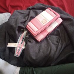Brand New Never Used Victoria's Secret Wallett 