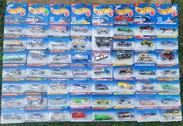 Lot of vintage hotwheels 56 in total
