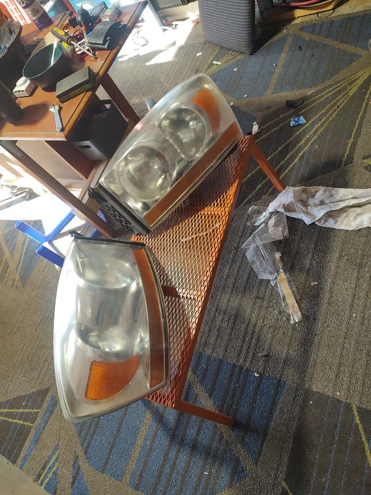 Dodge Ram Headlights 