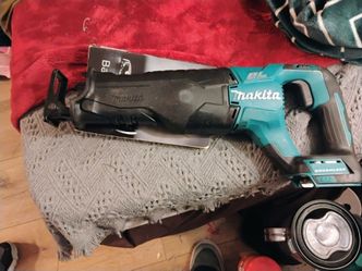 18v brushless Makita sawzall