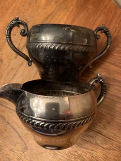 Silver cream and sugar