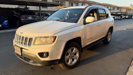 Jeep compass latitude