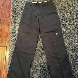 Used Dickies Pants ( Black, Size 31x32)