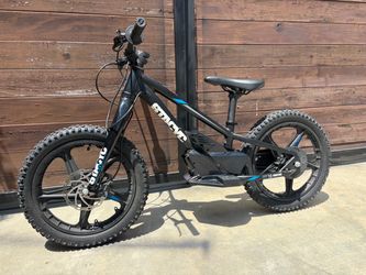 STACYC 18eDRIVE Launch Edition + 2 Batteries (3Ah & 6Ah) - Excellent Condition