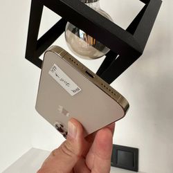 Premium Mobile Device - Cutting-Edge Technology