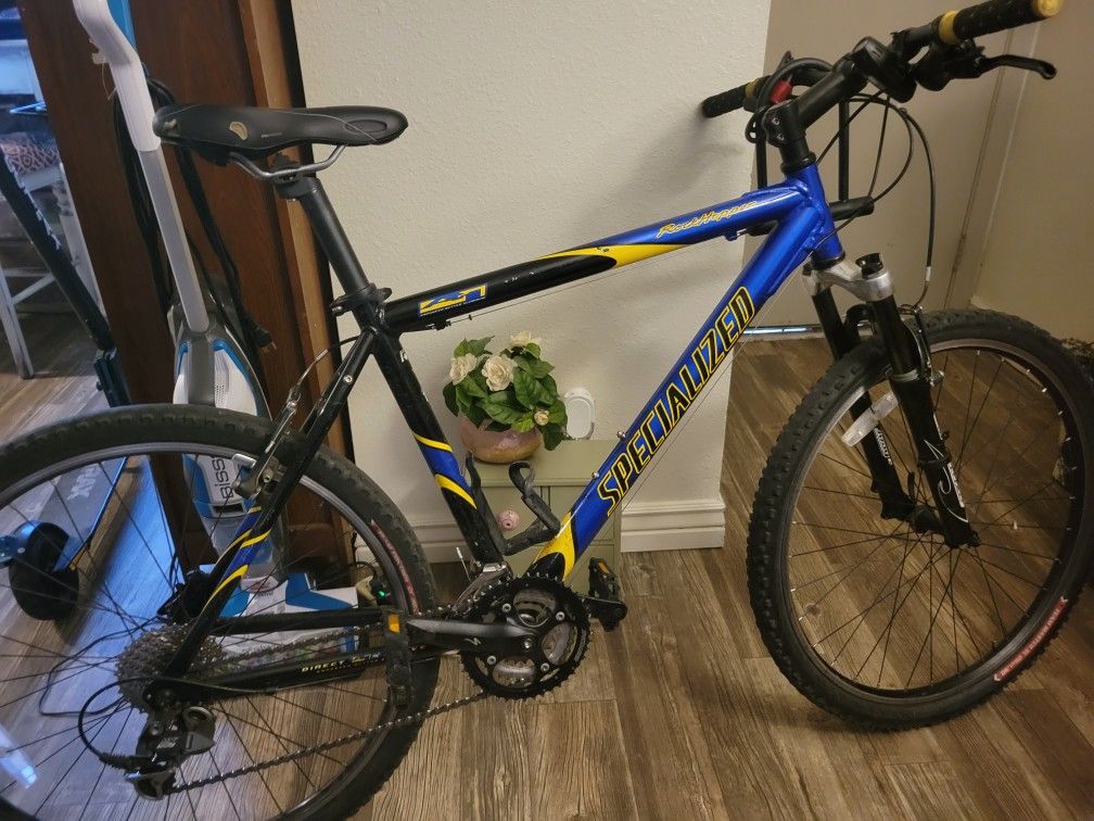 2001 Specialized Rockhopper A1 Comp FS
Blue/Yellow/Black .$300 RIGHT NOW ONLY!!!.. Will Go Quickly!!