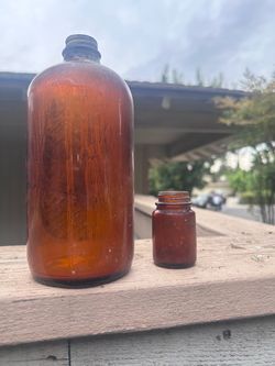 Vintage 1930’s-1950’s glass bottle