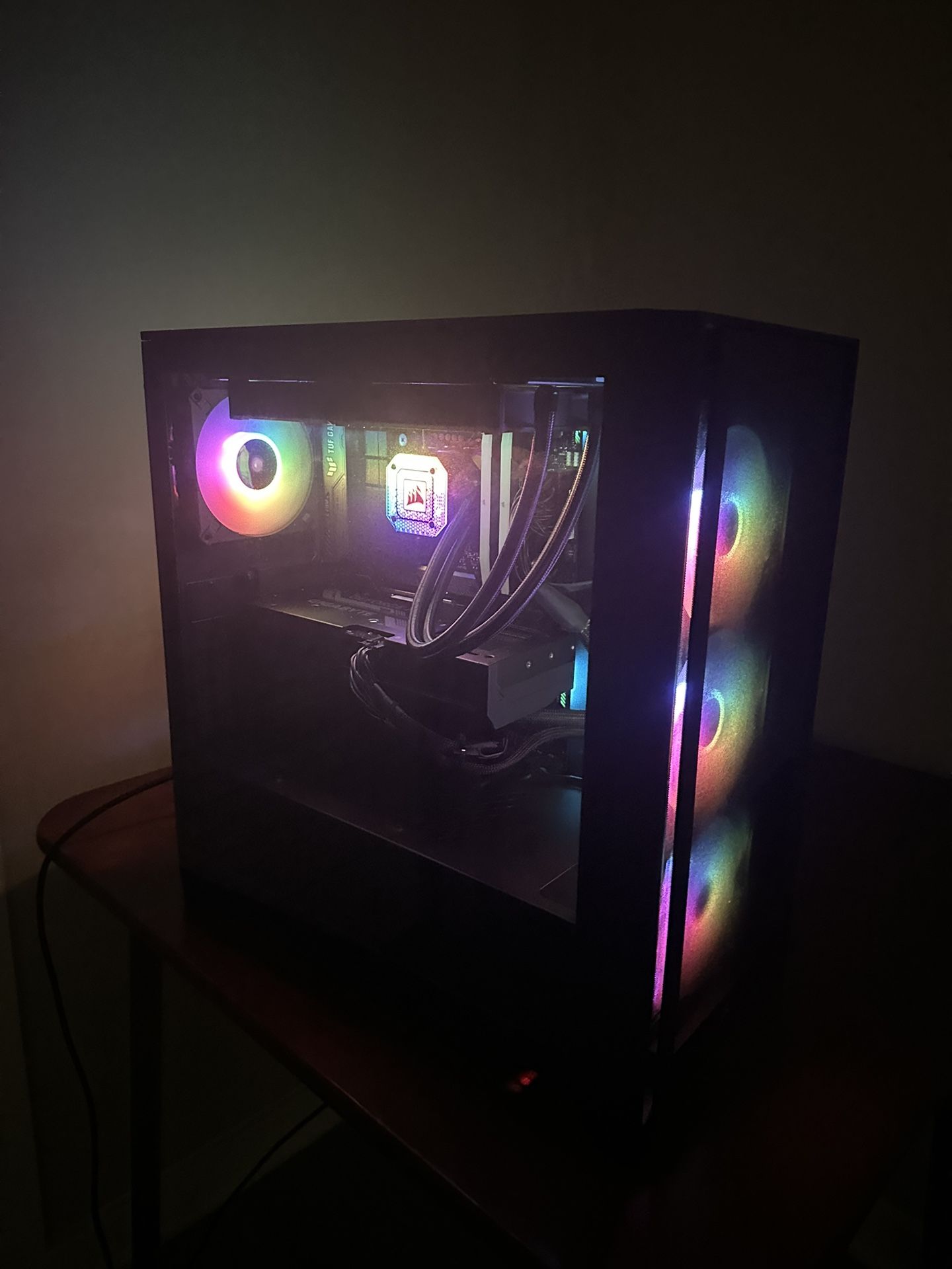 High-End Gaming PC – i7-13700K | RTX 4070 | 64GB DDR5 | 2TB NVMe