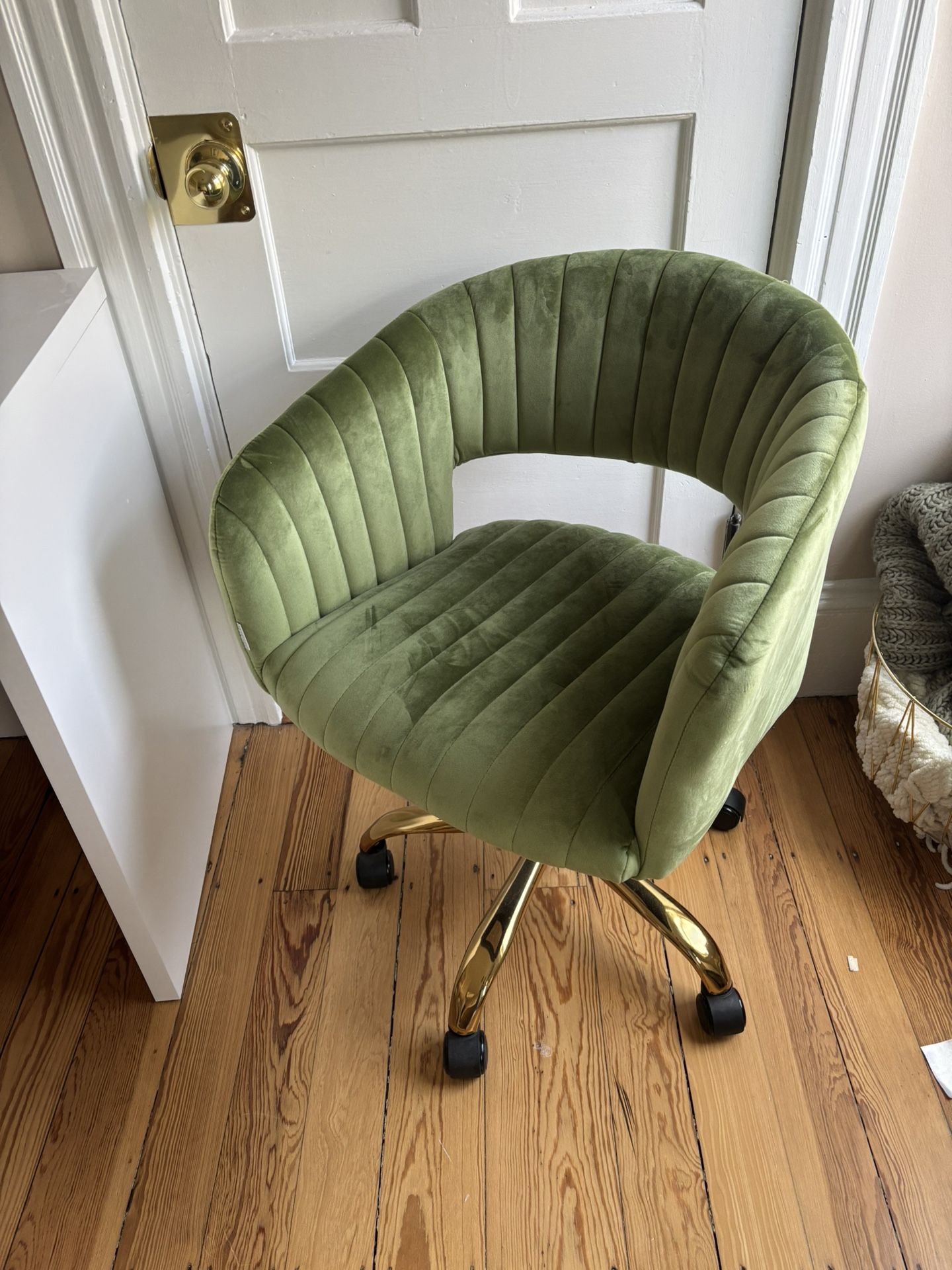 Green Velvet Desk Chair 