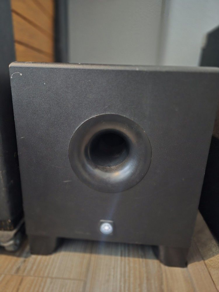 HS8S Yamaha Studio Subwoofer
