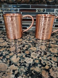 Tito's Vodka Moscow Mule mugs w/mixology kit