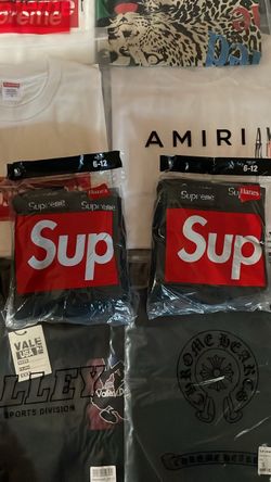 Black supreme socks