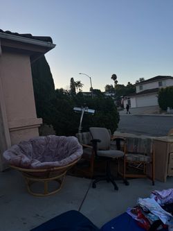 Yard Sale Kenora Pl