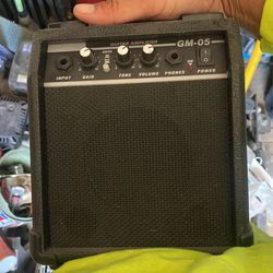 Guitar Amplifier 