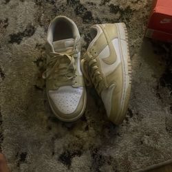 Nike Dunks Low